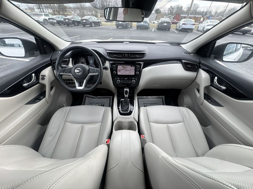 2022 Nissan Rogue Sport SL