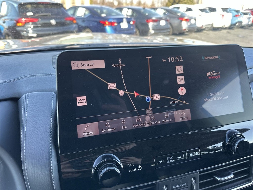 2024 INFINITI QX80 LUXE