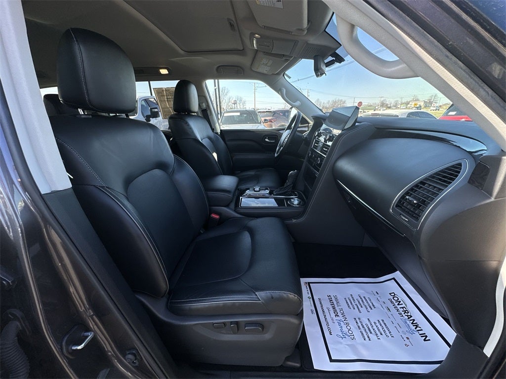 2024 INFINITI QX80 LUXE