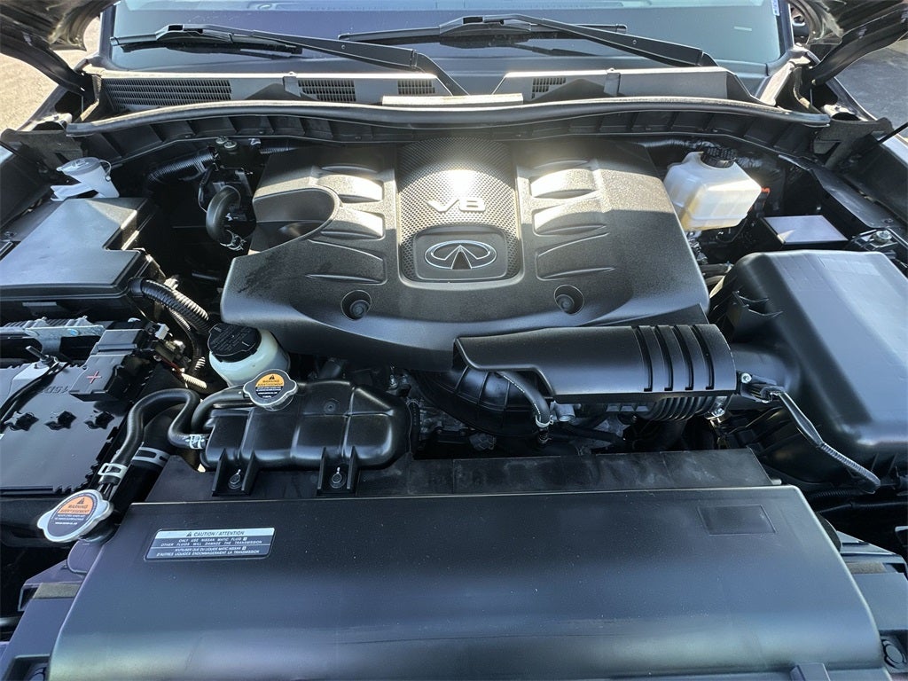 2024 INFINITI QX80 LUXE