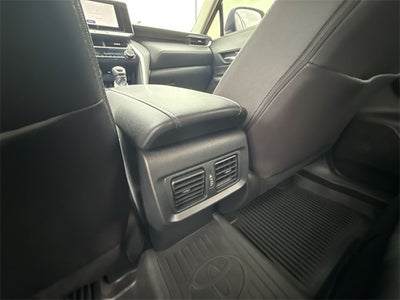 2023 Toyota Venza LE