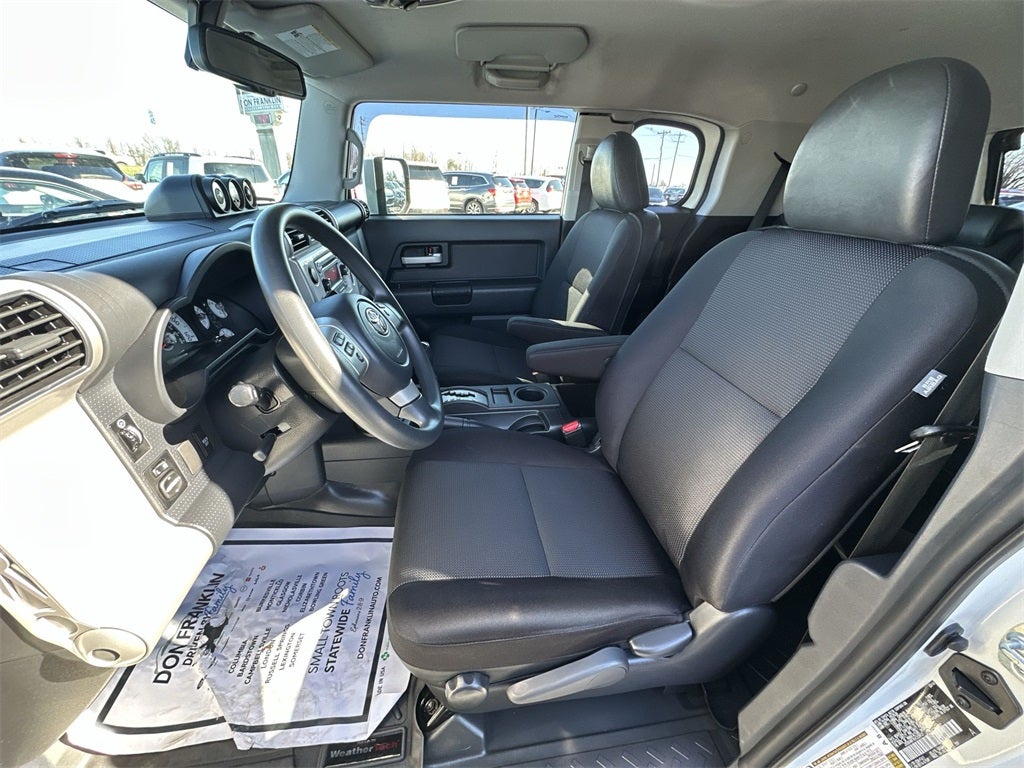 2014 Toyota FJ Cruiser Base