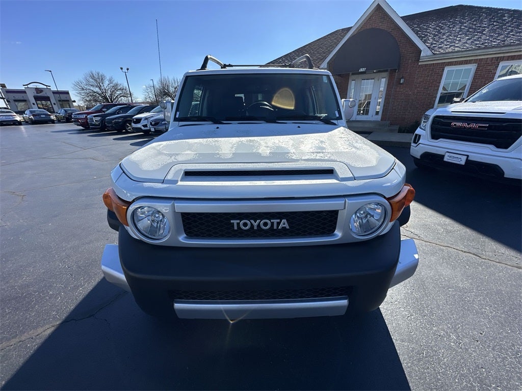 2014 Toyota FJ Cruiser Base