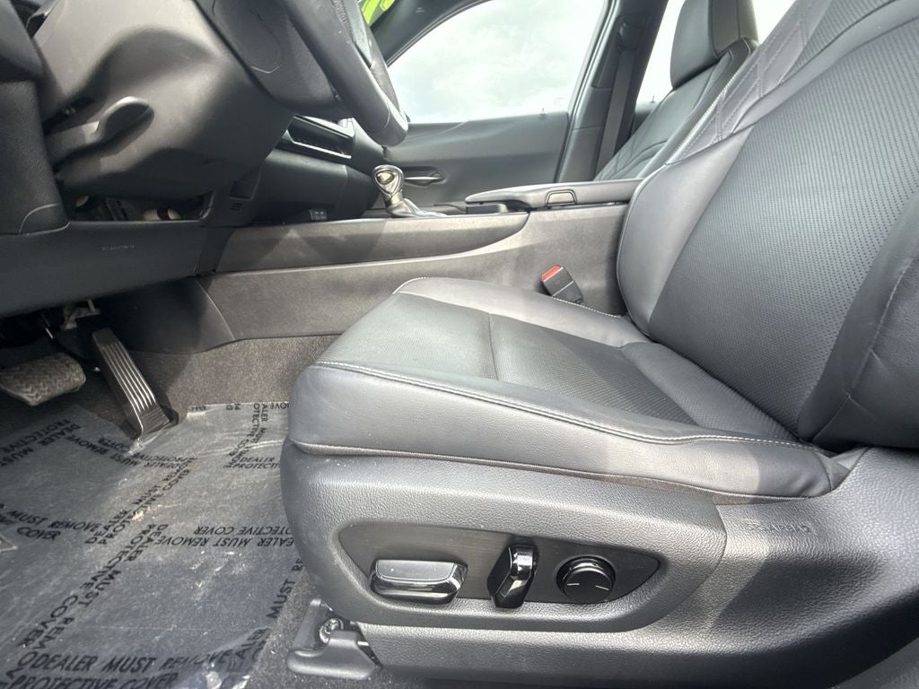 2023 Lexus UX 250h Premium