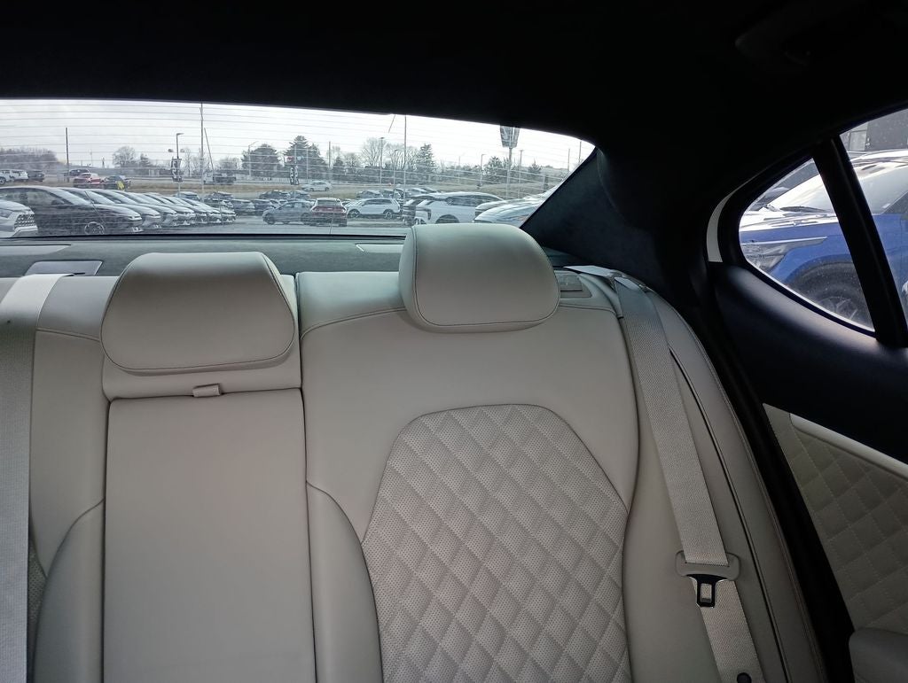 2023 Genesis G70 3.3T