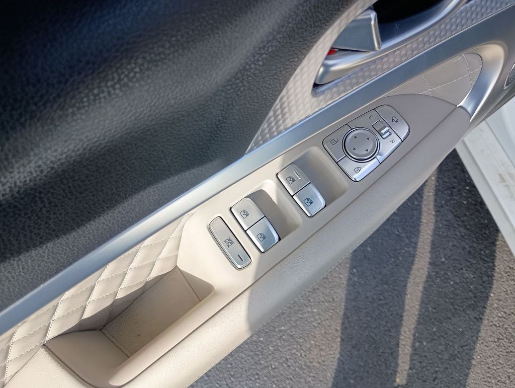 2023 Genesis G70 3.3T