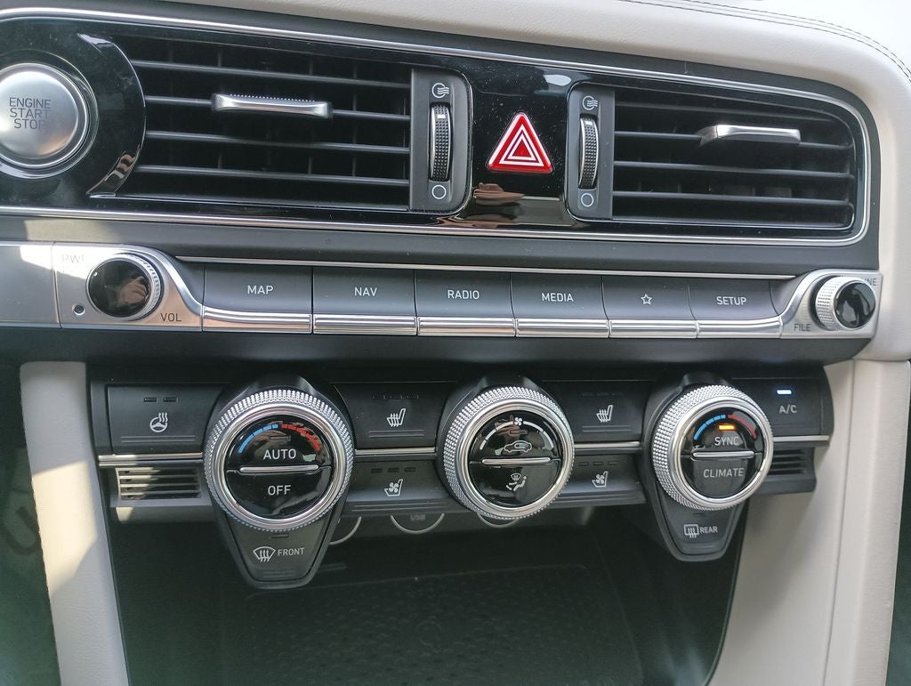 2023 Genesis G70 3.3T