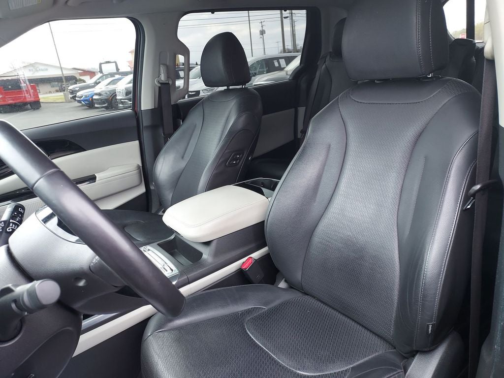 2024 Kia Carnival SX Prestige