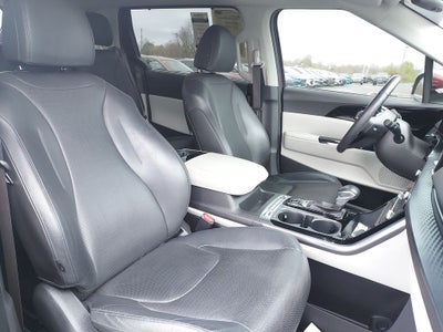 2024 Kia Carnival SX Prestige