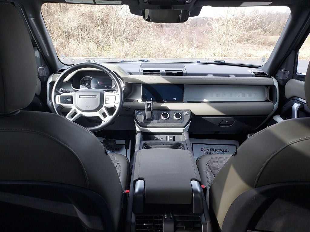 2023 Land Rover Defender 90 X-Dynamic SE