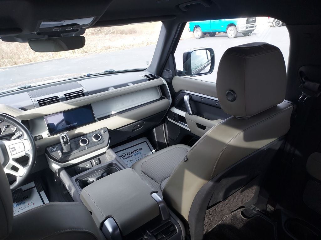 2023 Land Rover Defender 90 X-Dynamic SE