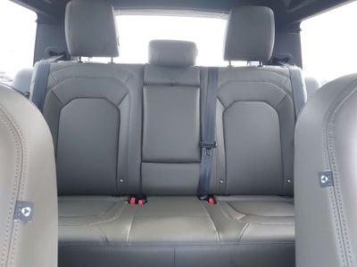 2023 Land Rover Defender 90 X-Dynamic SE