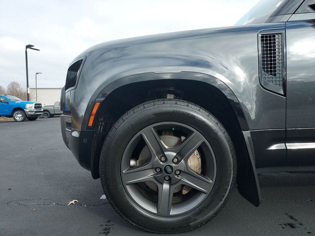 2023 Land Rover Defender 90 X-Dynamic SE