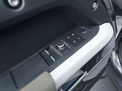 2023 Land Rover Defender 90 X-Dynamic SE