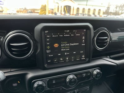 2021 Jeep Wrangler Unlimited Sahara Altitude