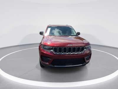 2023 Jeep Grand Cherokee Laredo X