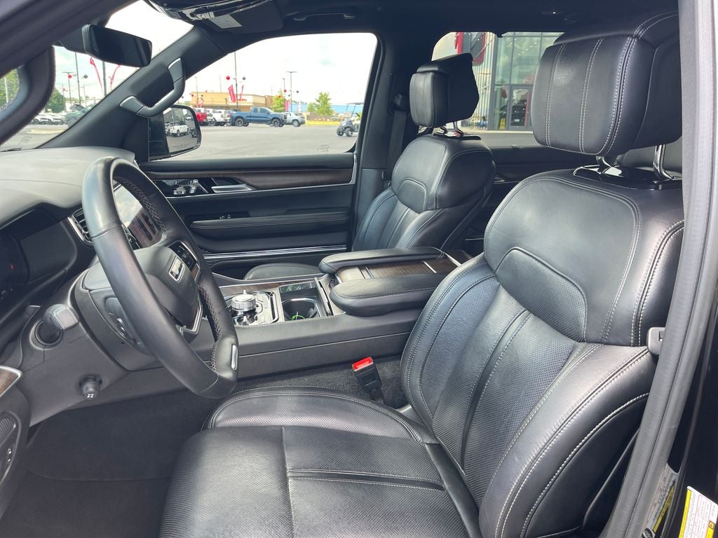 2024 Jeep Grand Wagoneer L Base