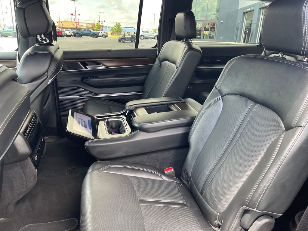 2024 Jeep Grand Wagoneer L Base