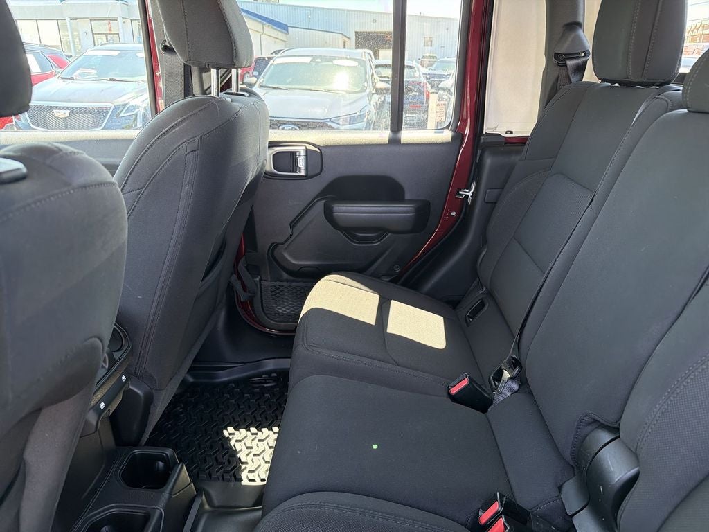 2021 Jeep Gladiator Willys
