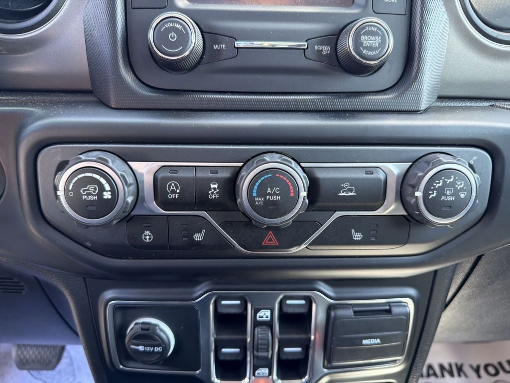 2021 Jeep Gladiator Willys
