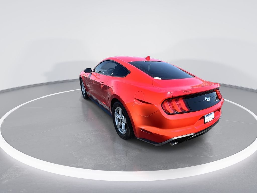 2022 Ford Mustang EcoBoost