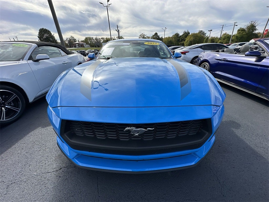 2025 Ford Mustang EcoBoost