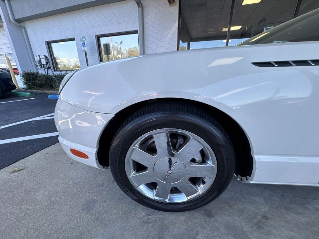 2002 Ford Thunderbird Base