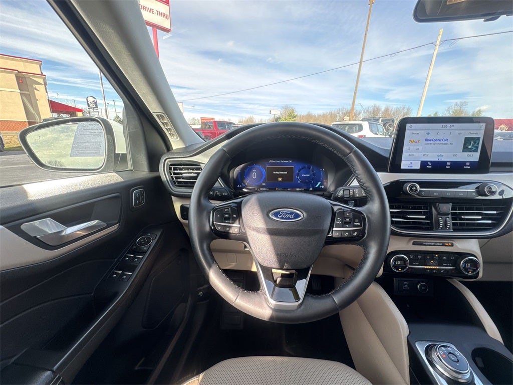 2021 Ford Escape SEL