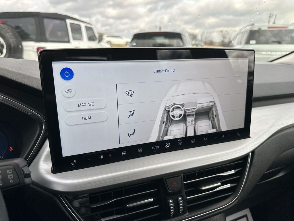 2024 Ford Escape Platinum