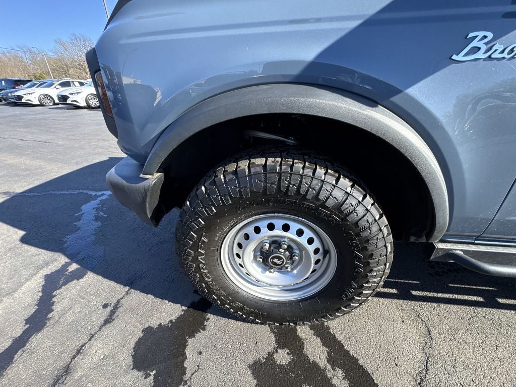 2023 Ford Bronco Base