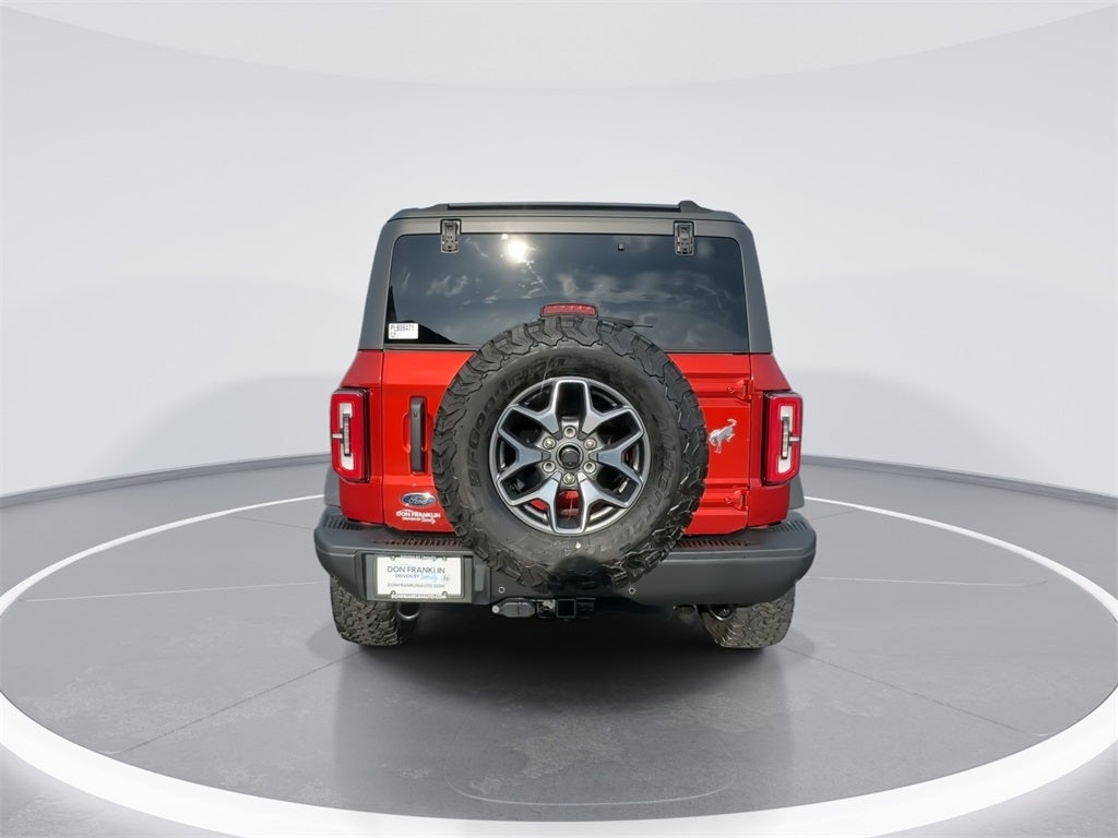 2023 Ford Bronco Base