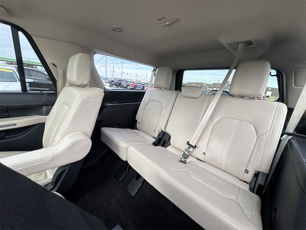 2022 Ford Expedition Max Platinum