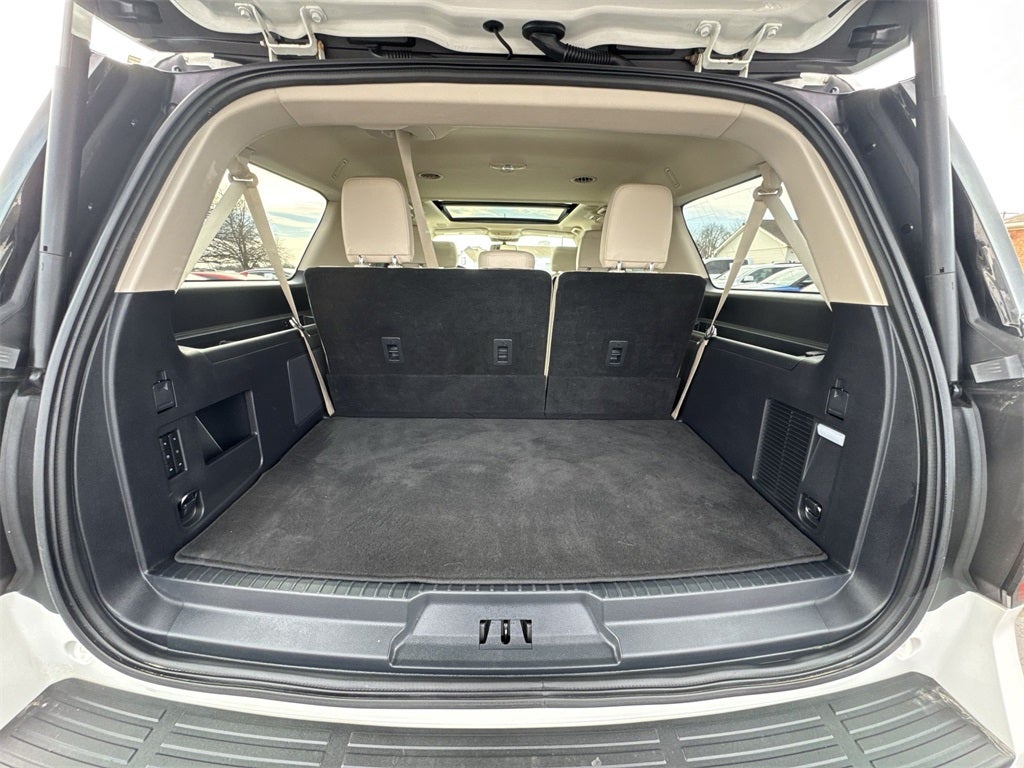 2022 Ford Expedition Max Platinum