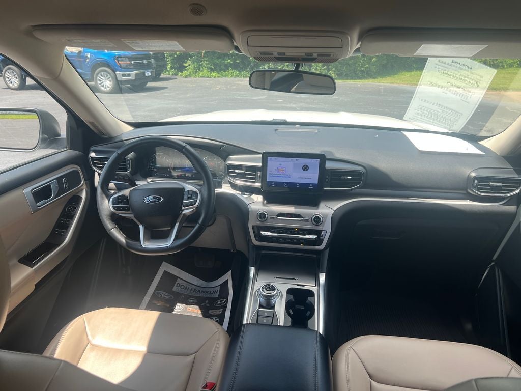 2023 Ford Explorer XLT