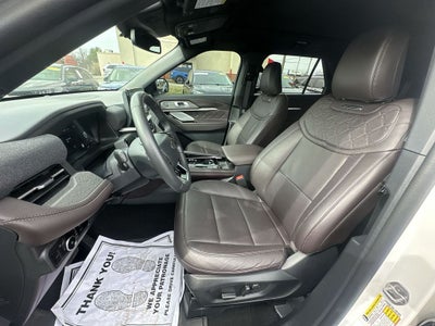 2025 Ford Explorer Platinum