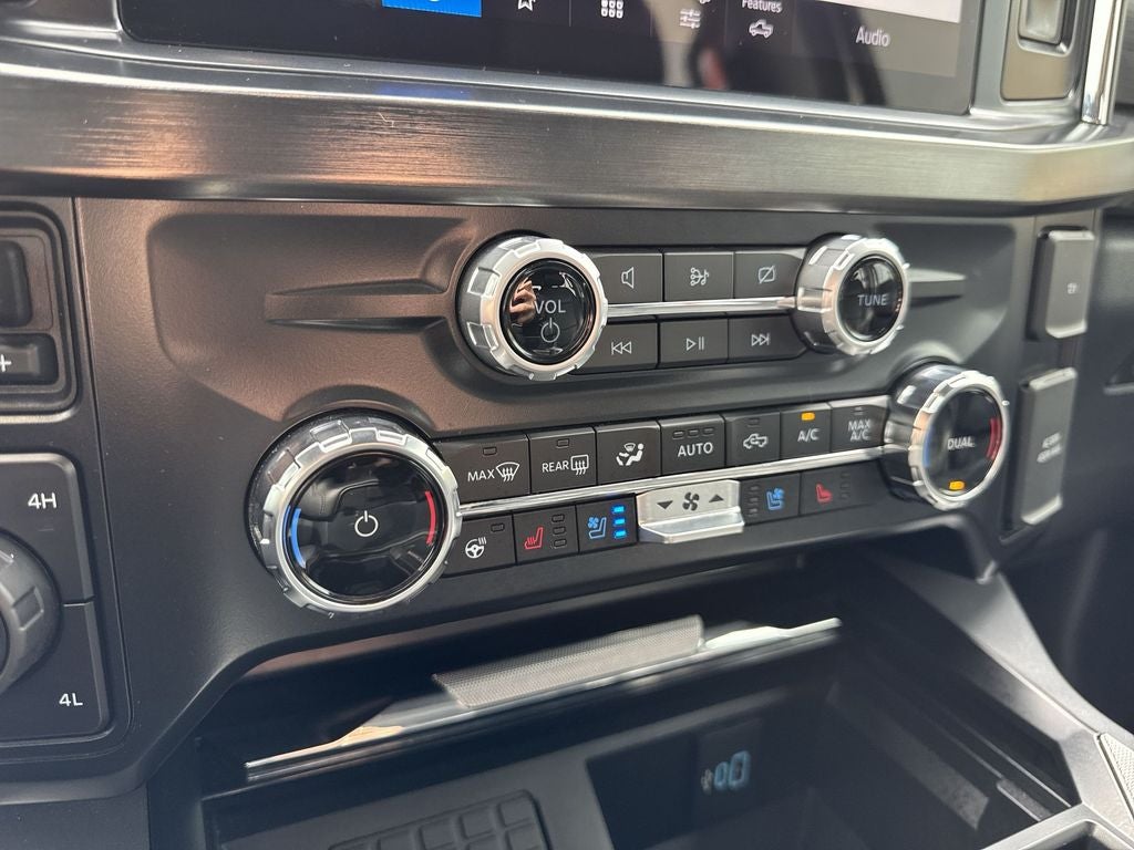 2024 Ford F-250SD Lariat