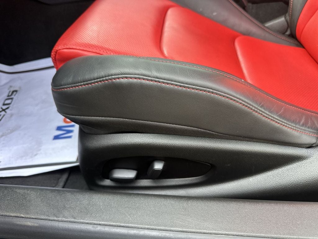 2024 Chevrolet Camaro 2LT