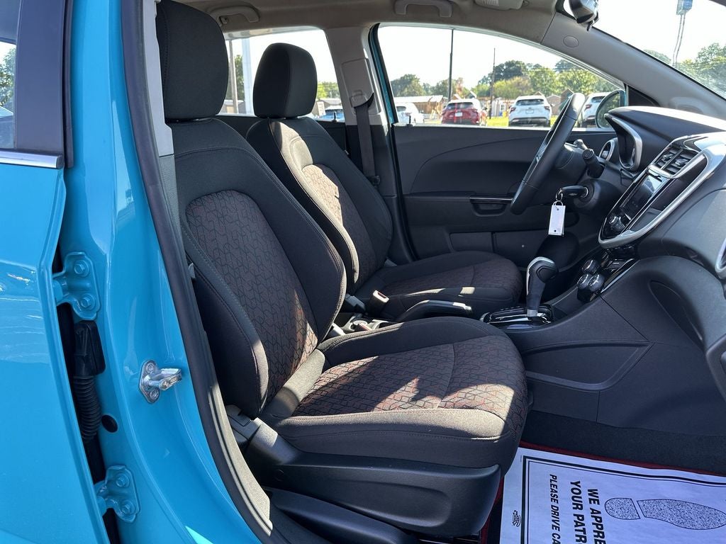 2020 Chevrolet Sonic LT