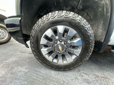 2024 Chevrolet Silverado 2500HD Custom