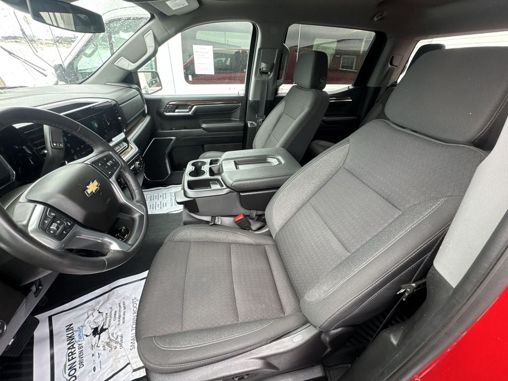 2024 Chevrolet Silverado 1500 LT