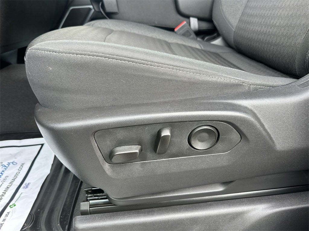 2025 Chevrolet Silverado 1500 LT LT1