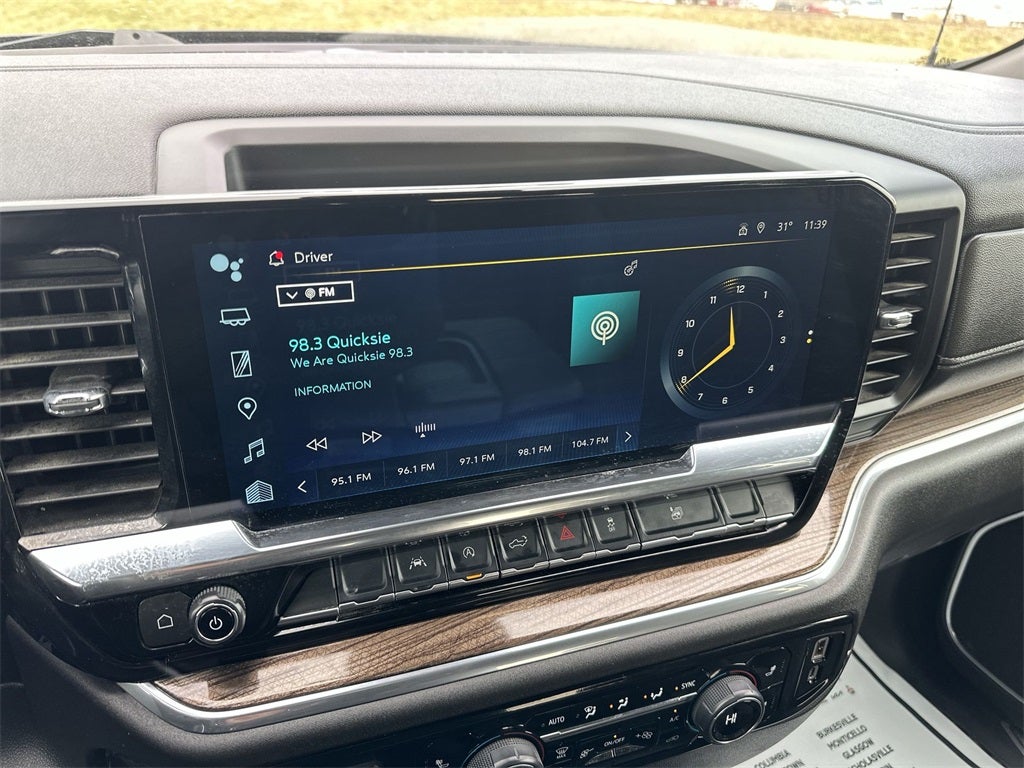 2025 Chevrolet Silverado 1500 LT LT1