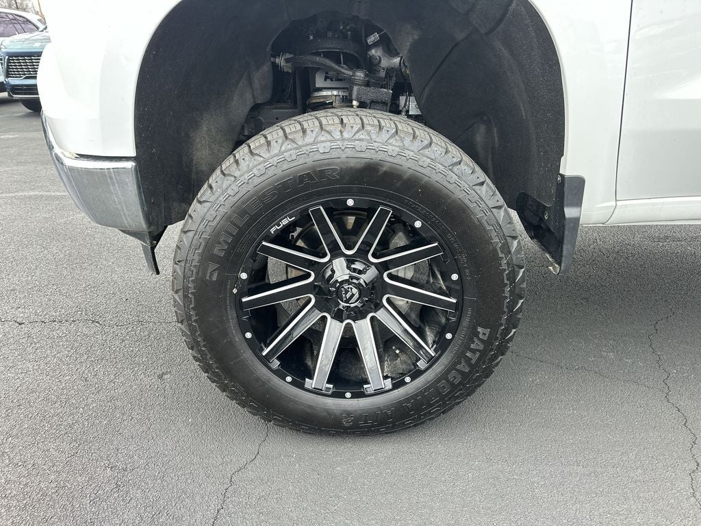 2025 Chevrolet Silverado 1500 LT LT1