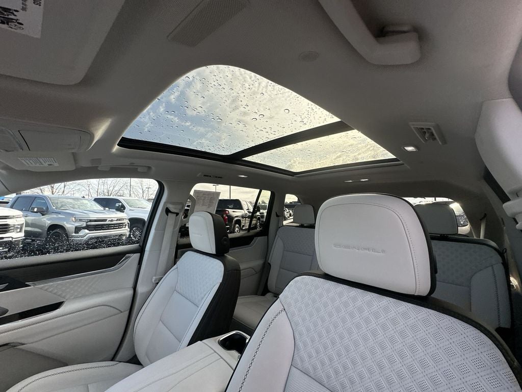 2025 GMC Acadia Denali