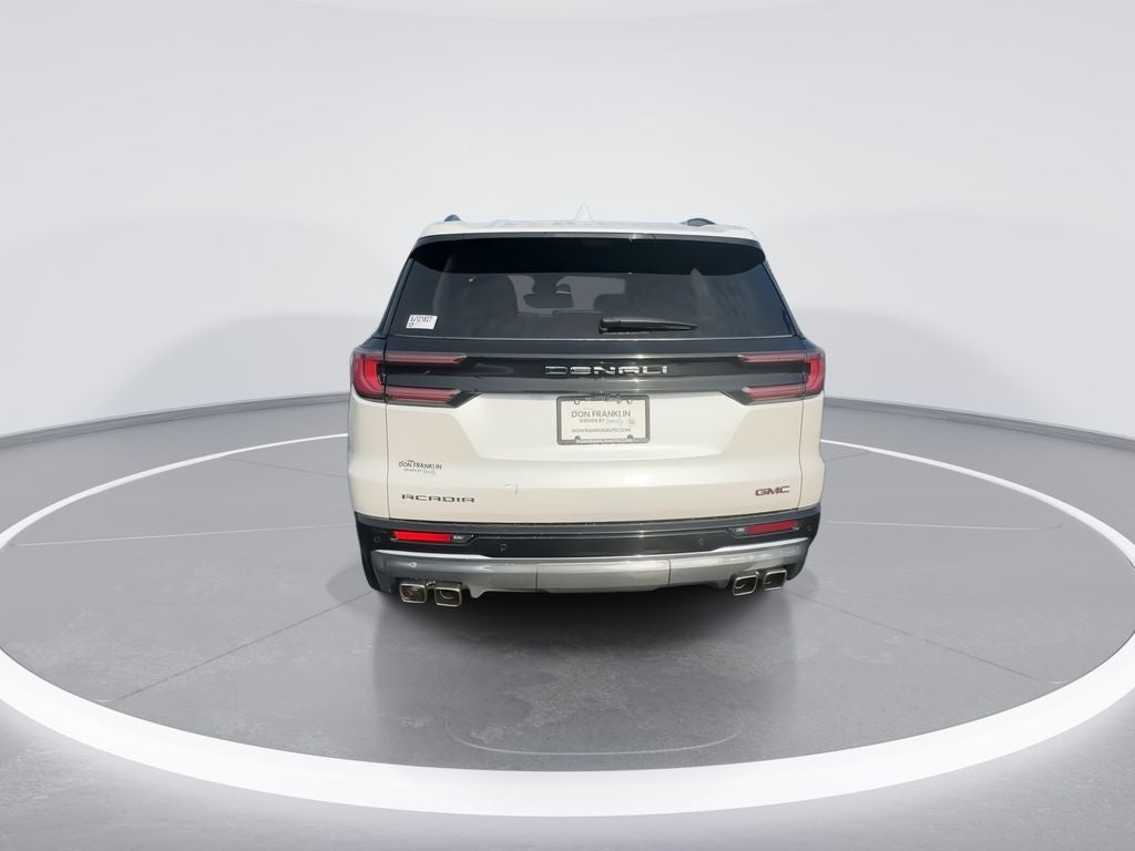 2025 GMC Acadia Denali