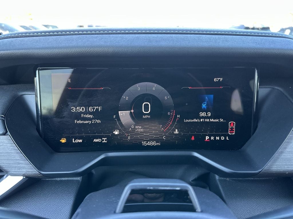 2024 GMC Acadia Denali