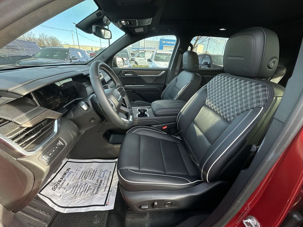 2024 GMC Acadia Denali