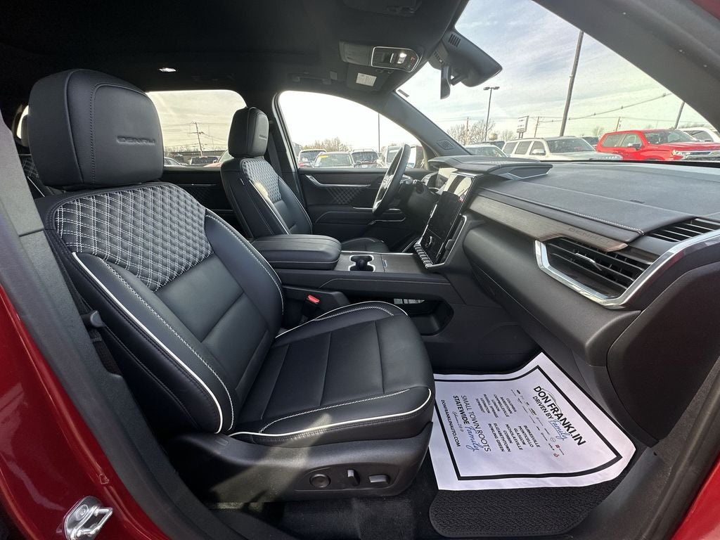 2024 GMC Acadia Denali