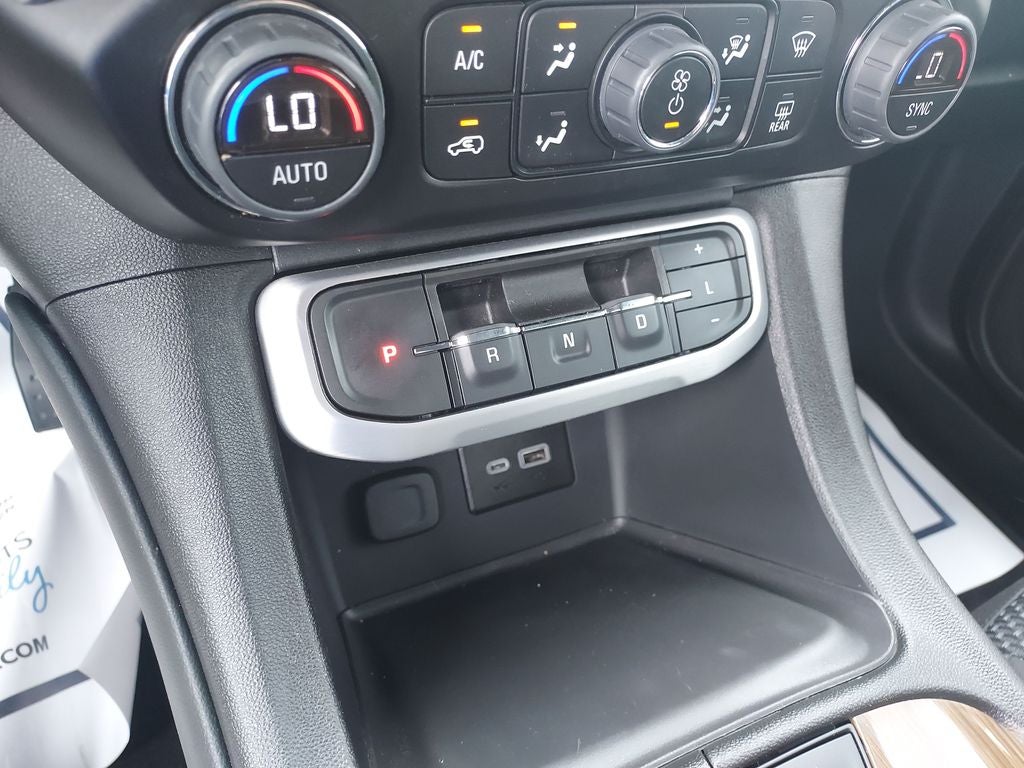 2023 GMC Acadia SLE