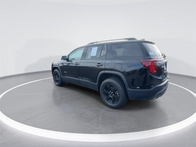 2022 GMC Acadia AT4